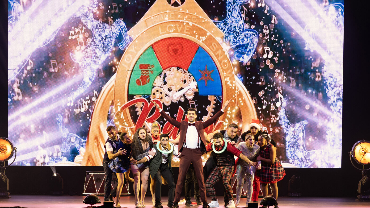 A Magical Cirque Christmas A Magical Cirque Christmas